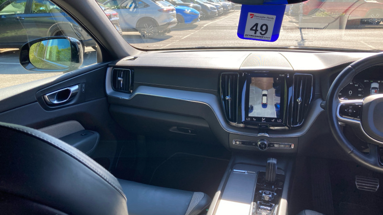 Volvo Xc60 2.0 B4D R DESIGN Pro 5dr AWD Geartronic Diesel Estate